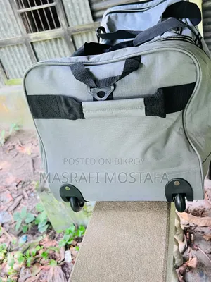 Used for only 1 day, bought from Xbinary showroom. Purchased for