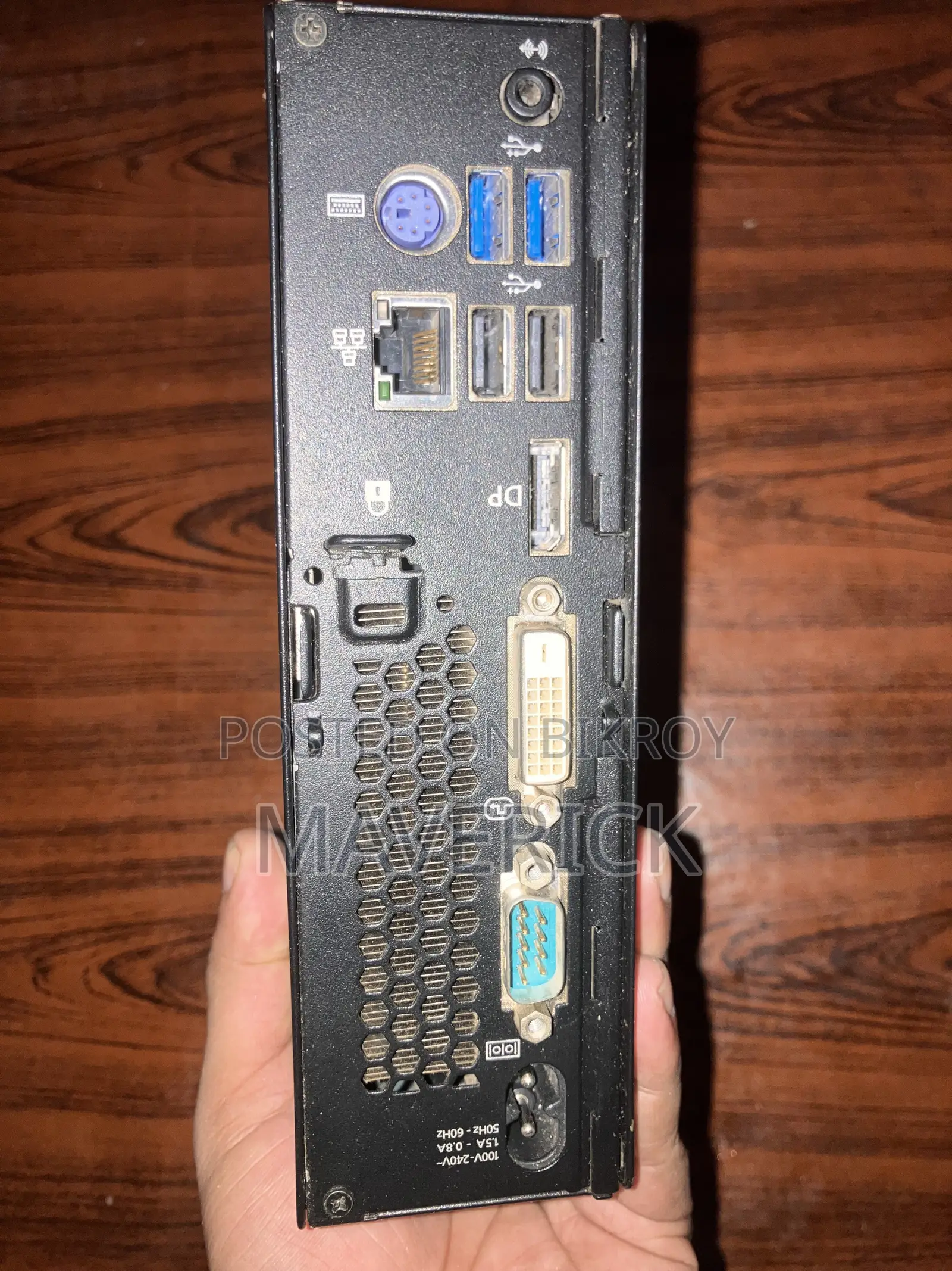 Desktop Computer Fujitsu Esprimo Q556/2 12GB Intel Core i5 SSD 500GB