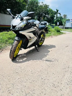 Yamaha R15 V3 2019 Gray