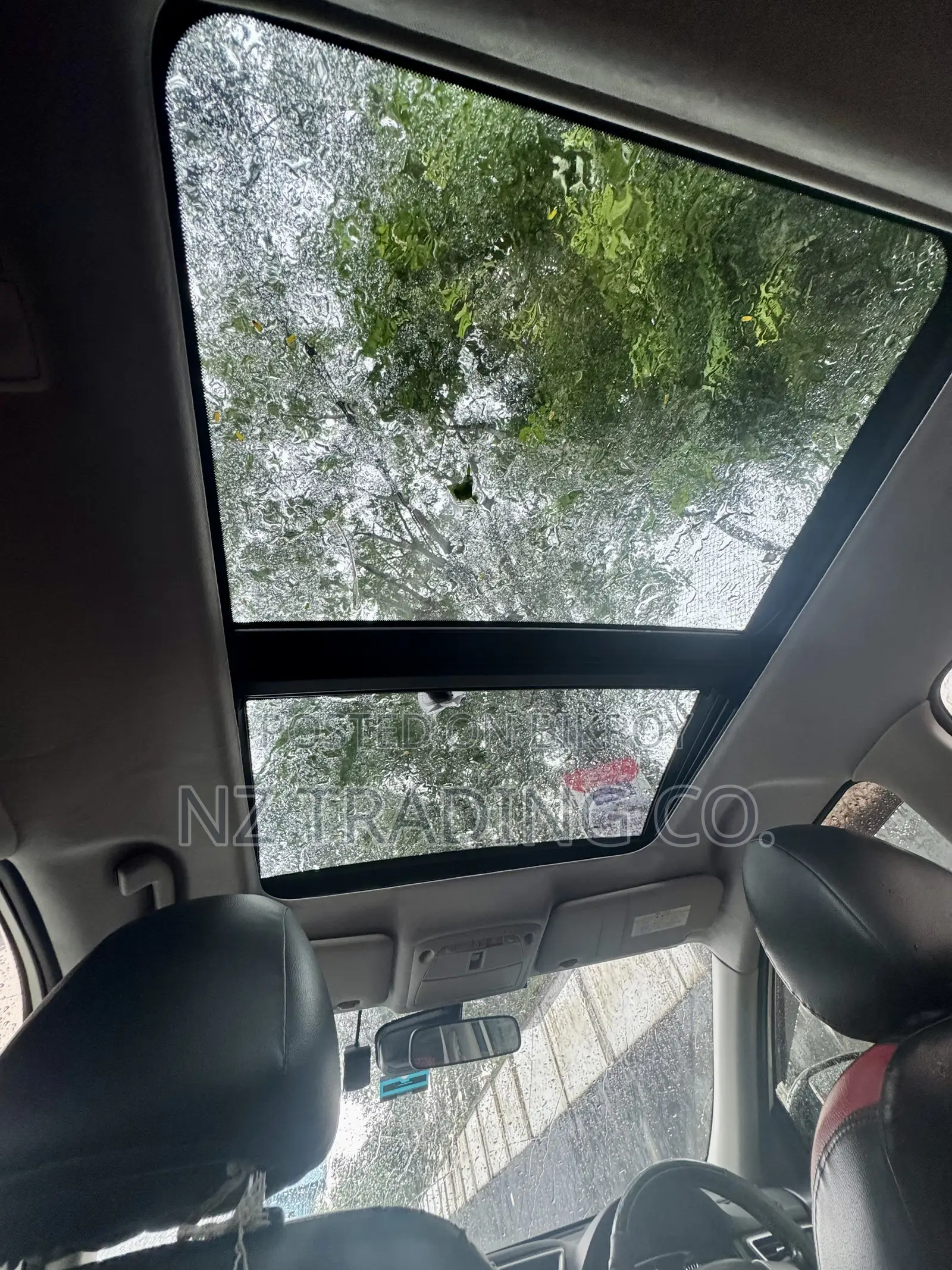 টয়োটা ল্যান্ড ক্রুজার প্রাডো ২০২৩ পার্ল