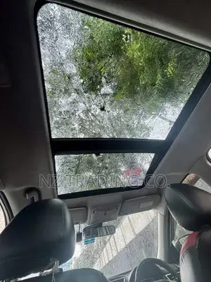টয়োটা ল্যান্ড ক্রুজার প্রাডো ২০২৩ পার্ল