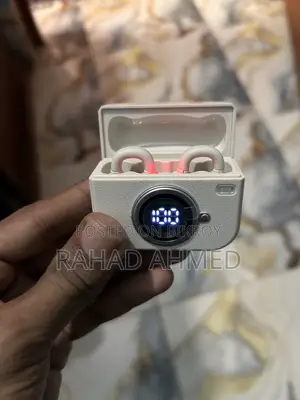 এয়ারপডস হেডফোন