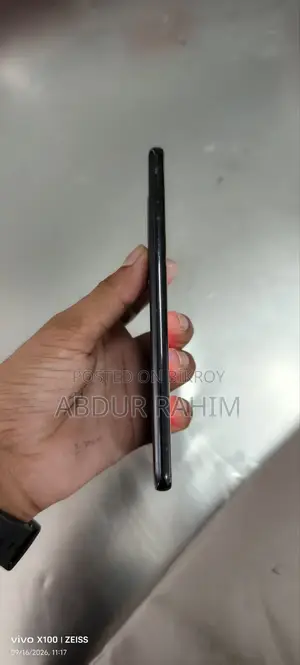 স্যামসাং গ্যালাক্সি এস২১+ ৫জি ১২৮ জিবি ব্ল্যাক