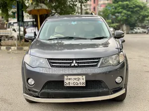Mitsubishi Outlander 2010 Gray