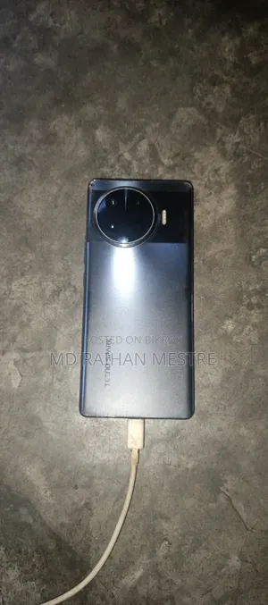 Tecno Spark 20 Pro Plus 256 GB Black