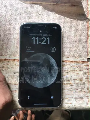 Apple iPhone XR 64 GB Silver