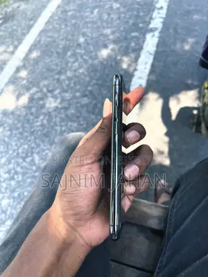 অ্যাপল আইফোন ১১ প্রো ২৫৬ জিবি কালো