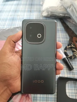 iQOO Z10 256 GB Black