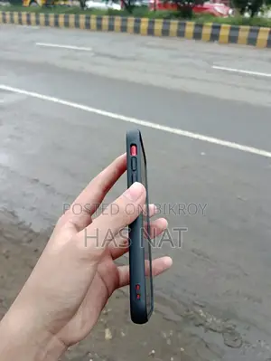 Apple iPhone XR 64 GB Red