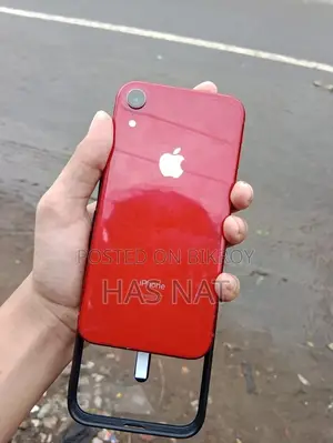 Apple iPhone XR 64 GB Red