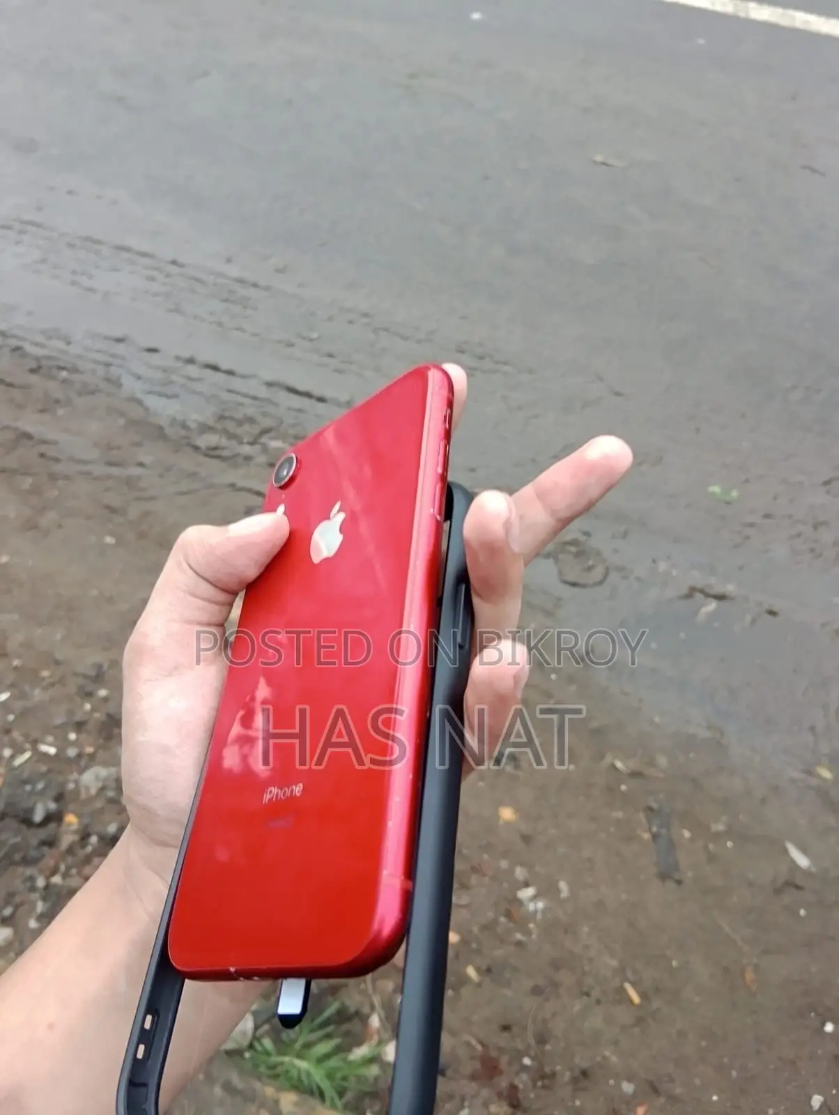 Apple iPhone XR 64 GB Red