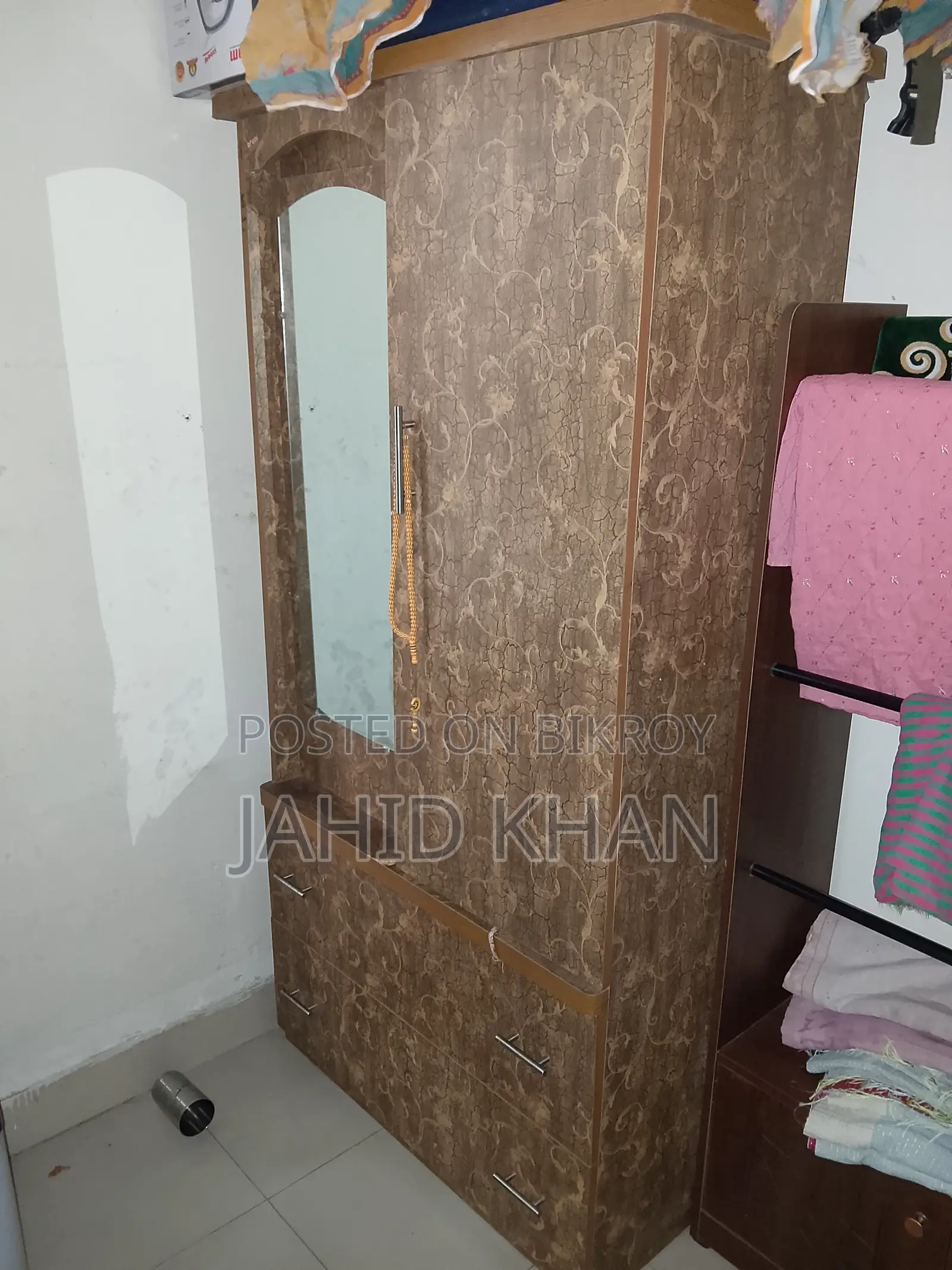 আলমারি ২ পাল্লা