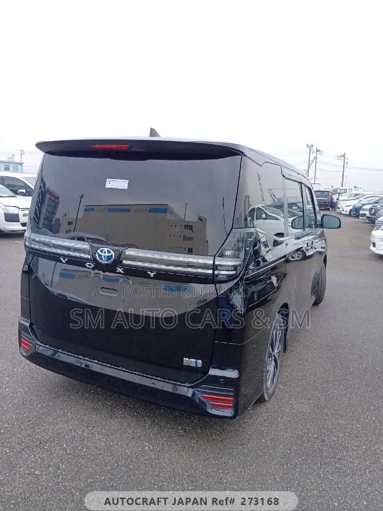 Toyota Voxy 2023 Black