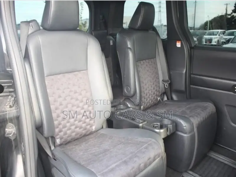 Toyota Voxy 2023 Black