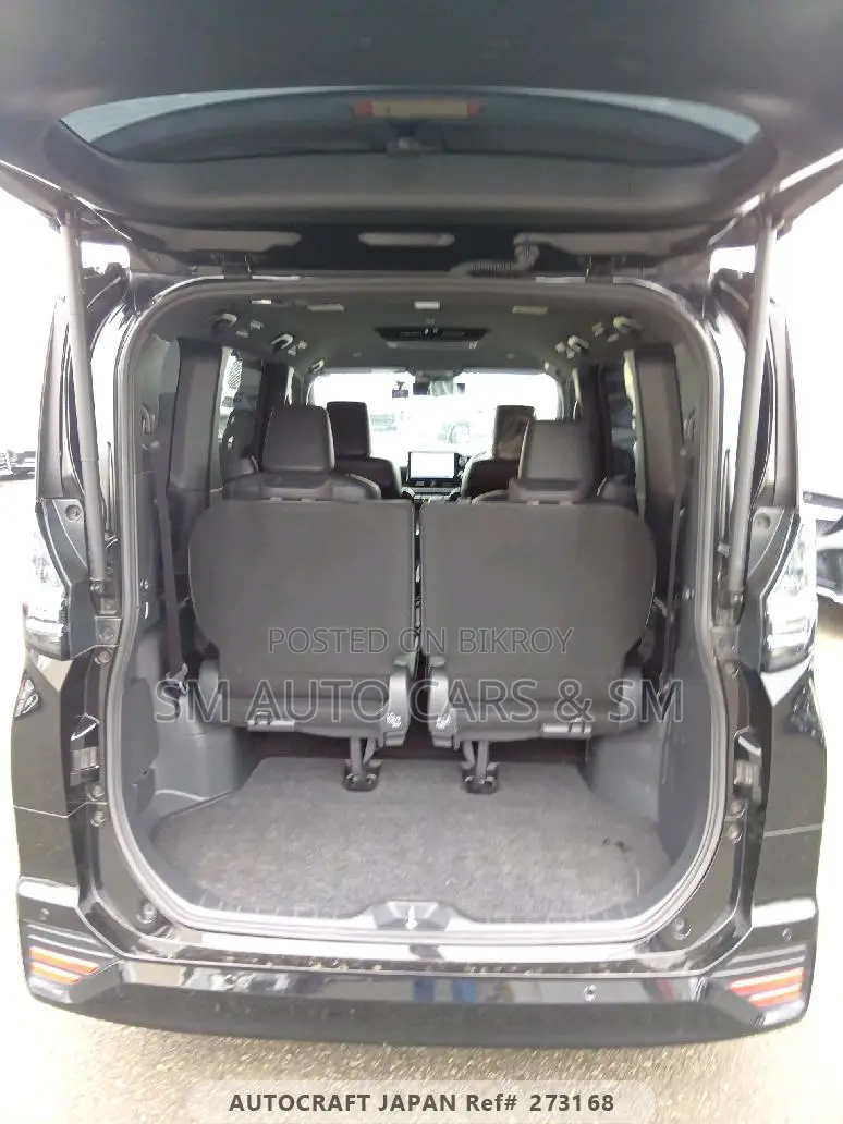 Toyota Voxy 2023 Black