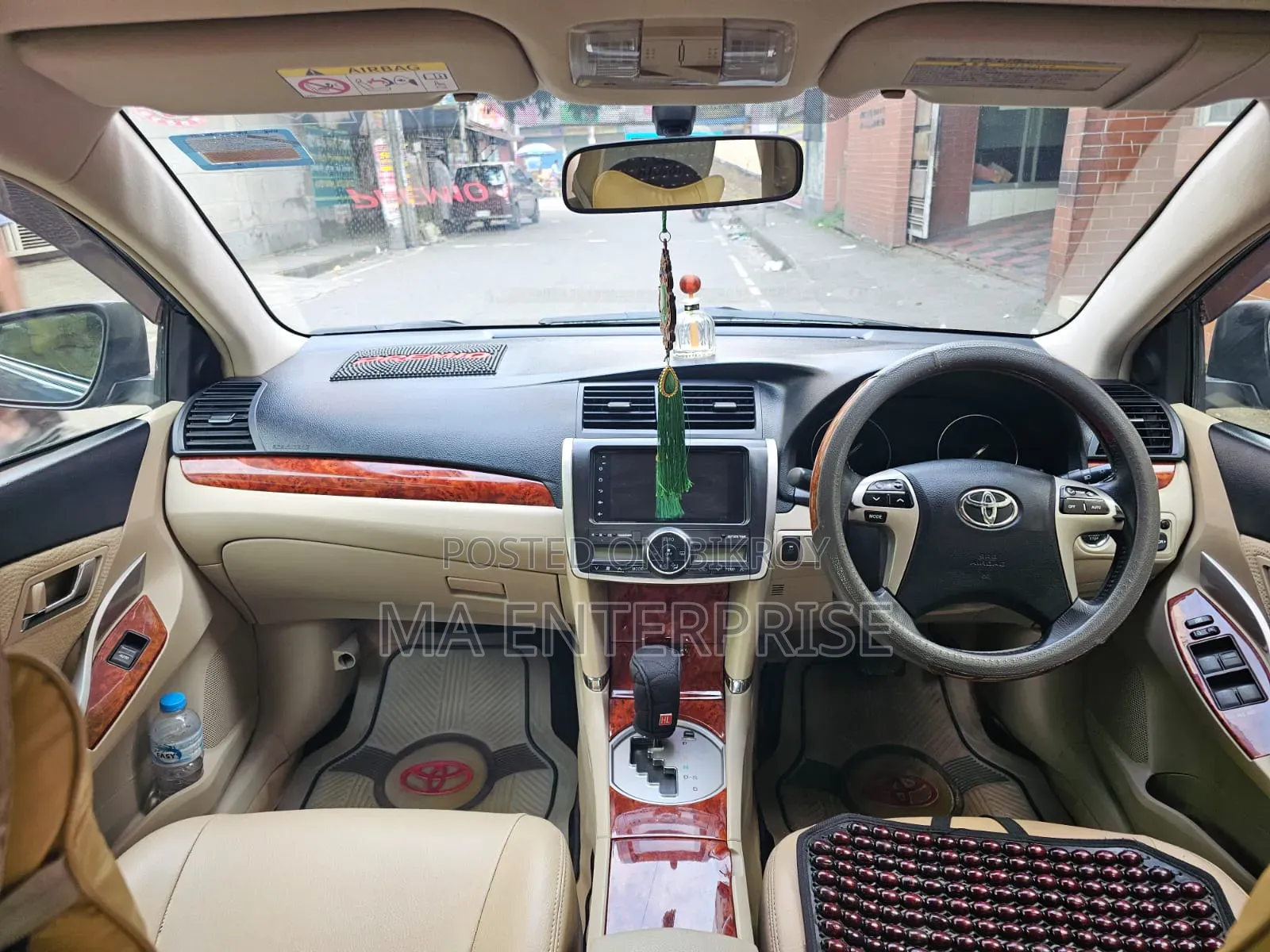 টয়োটা প্রিমিও ২০১৫ গ্রে
