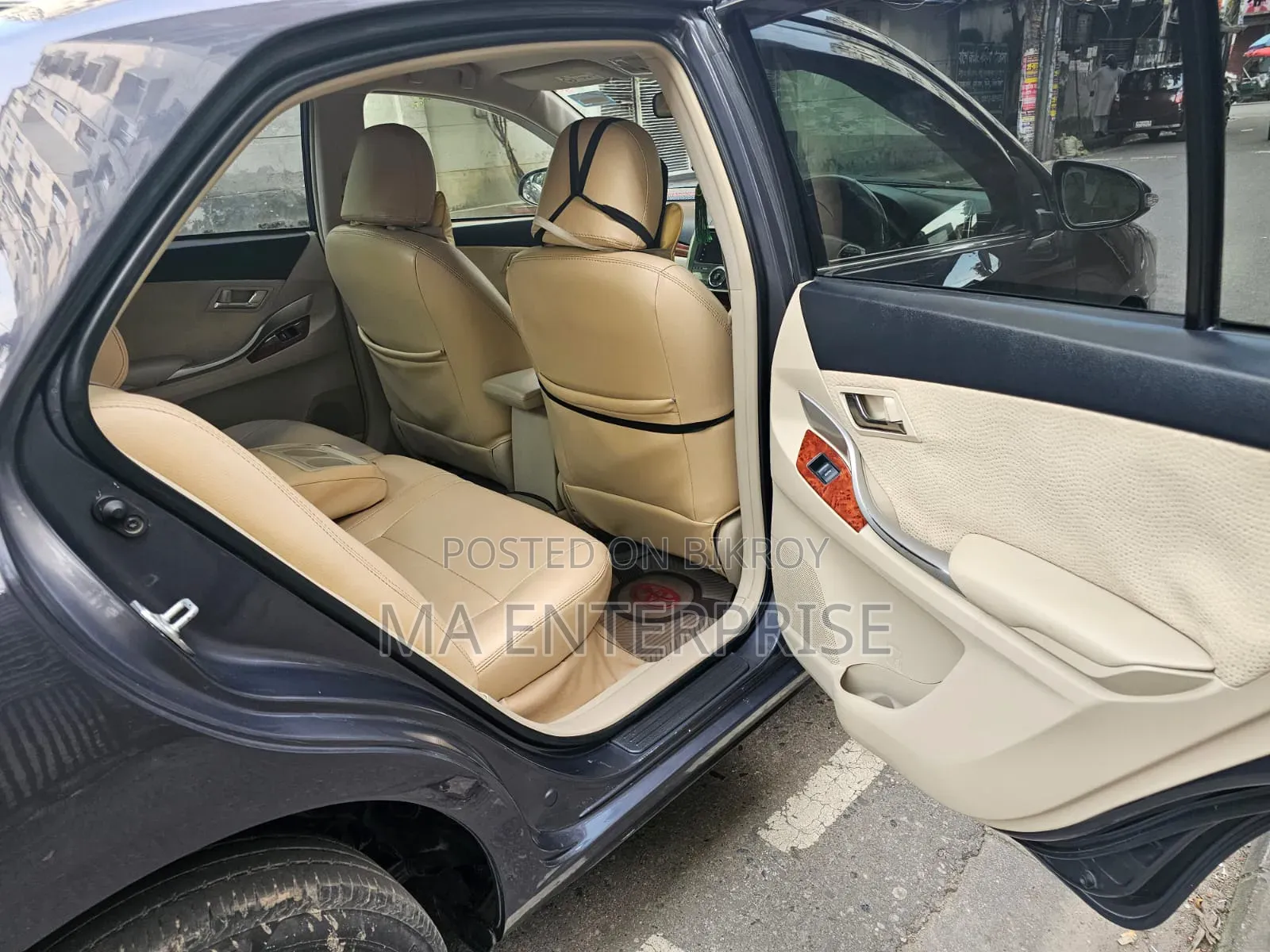 টয়োটা প্রিমিও ২০১৫ গ্রে