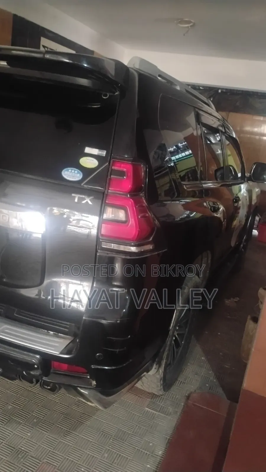 Toyota Land Cruiser Prado 2010 Black