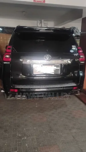 Toyota Land Cruiser Prado 2010 Black