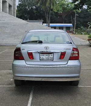 Toyota Premio 1.5 Front-Wheel Drive 2005 Silver