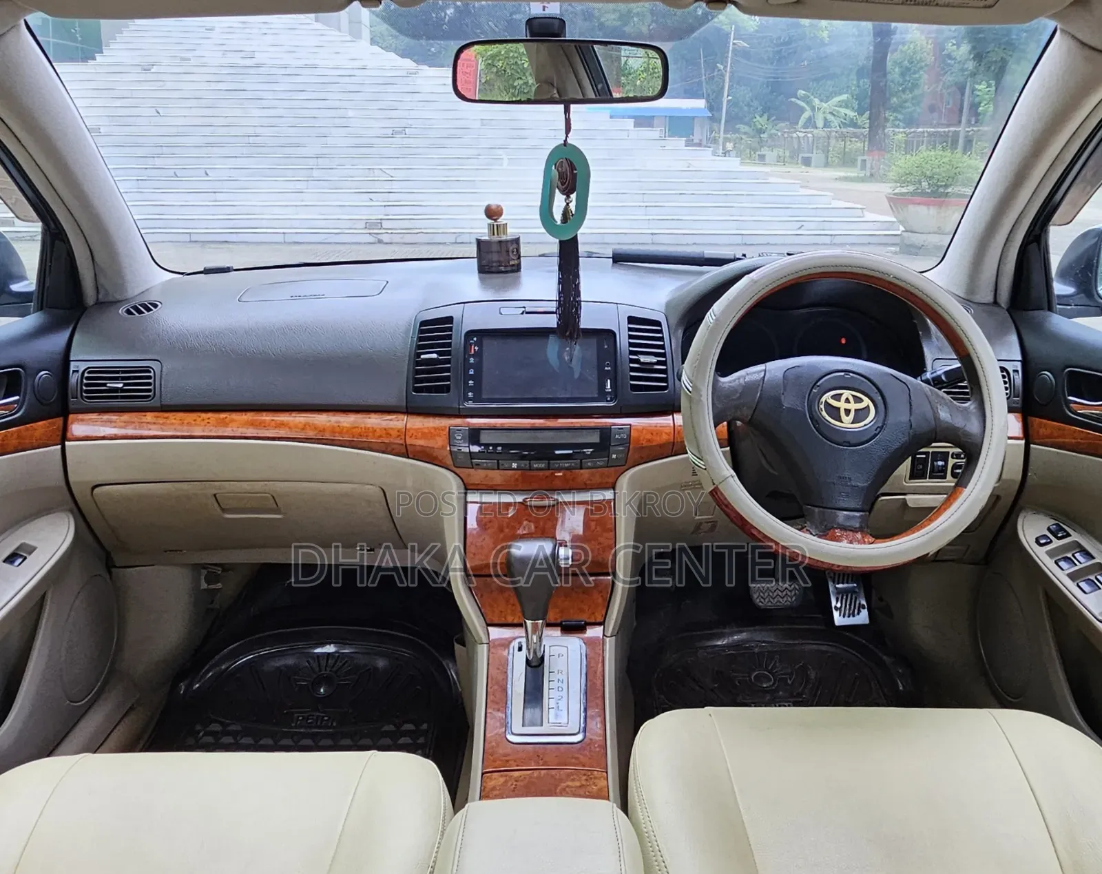 Toyota Premio 1.5 Front-Wheel Drive 2005 Silver