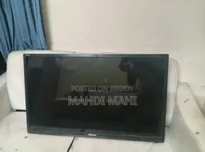 Minister 32" TV