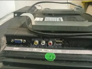 Minister 32" TV