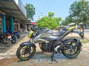 Suzuki Gixxer 2025 Green
