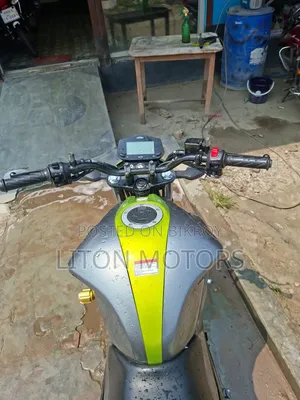 Suzuki Gixxer 2025 Green