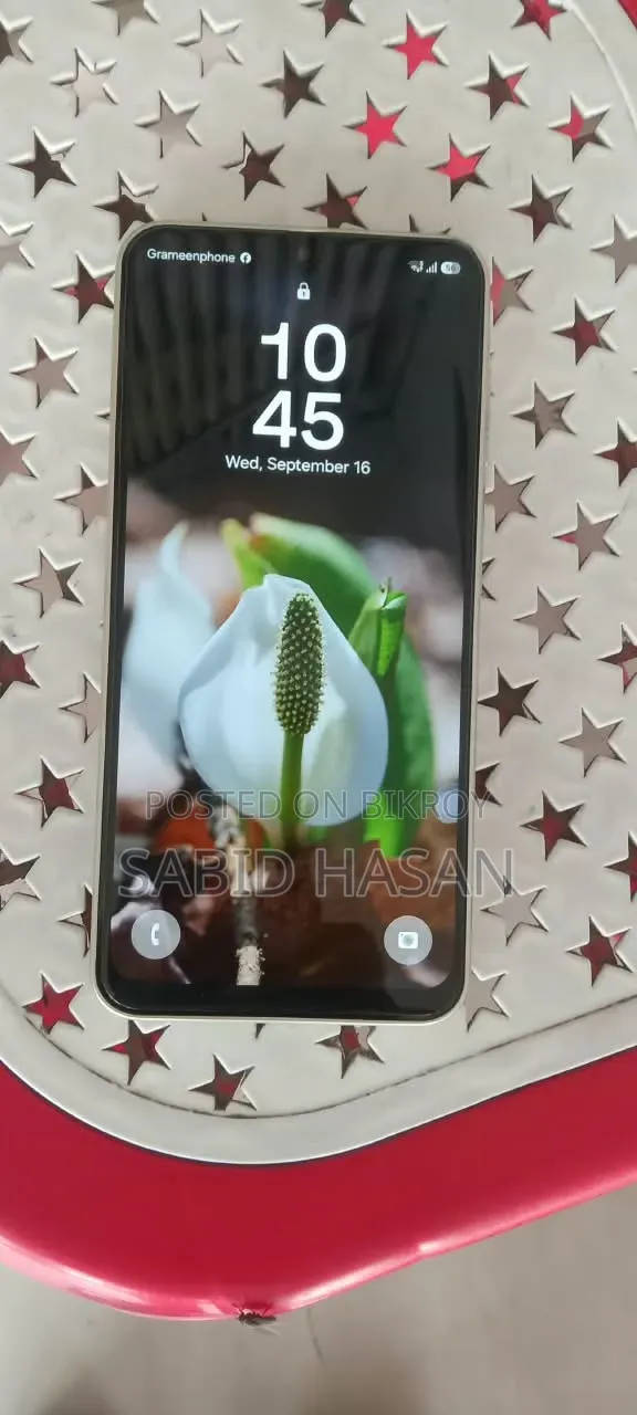 New Samsung Galaxy A16 5G 128 GB Gold