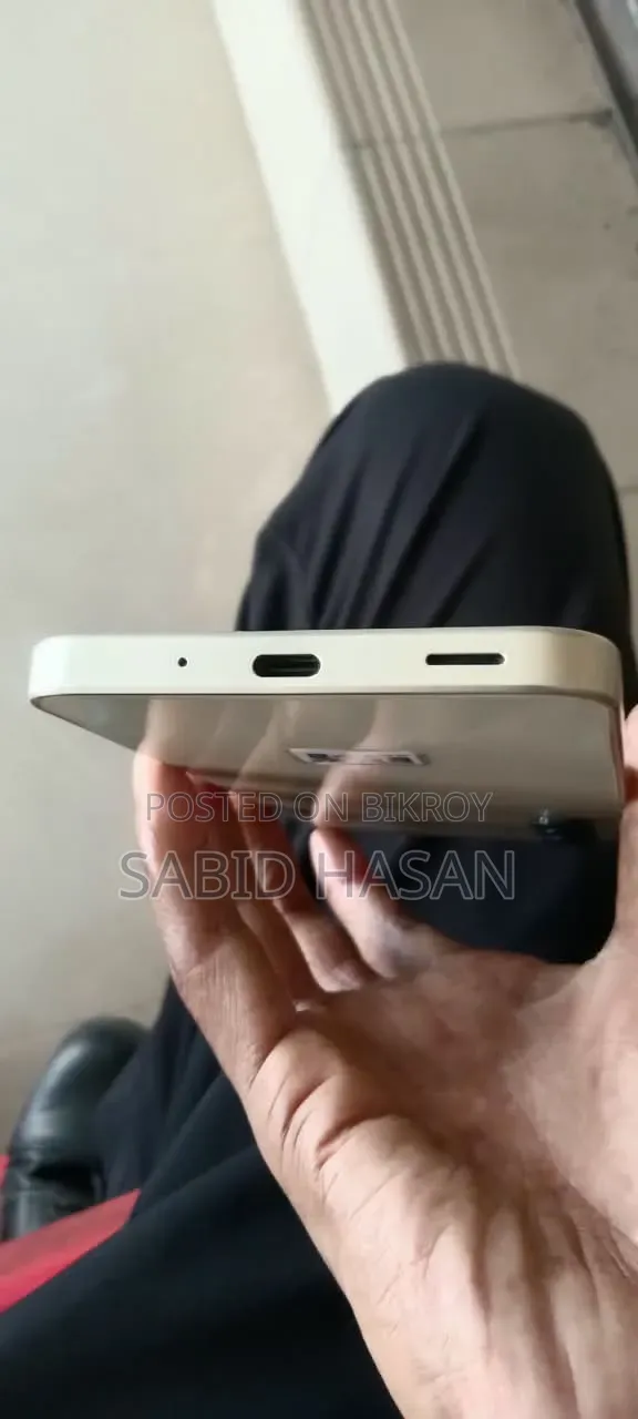 New Samsung Galaxy A16 5G 128 GB Gold