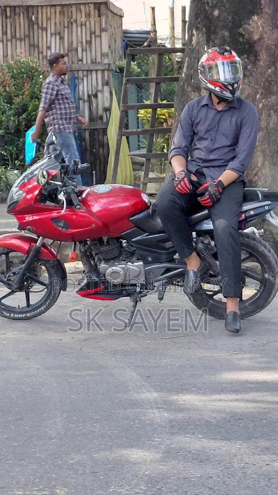 Bajaj Pulsar 150 2012 Red