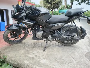 Hero Xtreme 125R 2025 Black