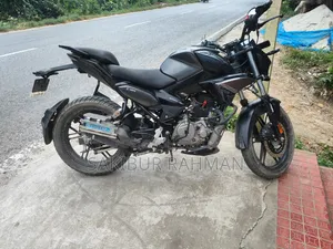 Hero Xtreme 125R 2025 Black