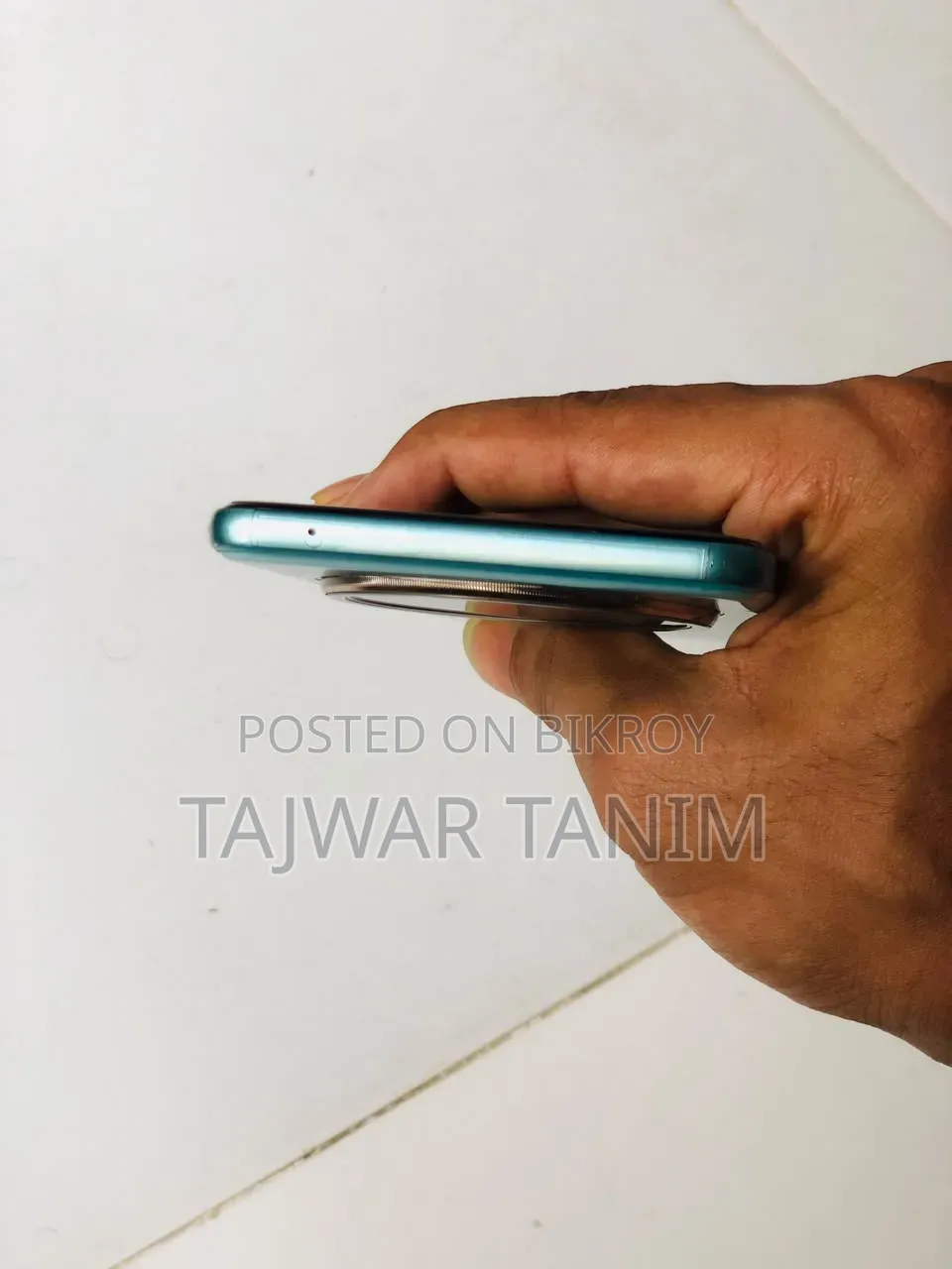 ভিভো টি৪ ১২৮ জিবি