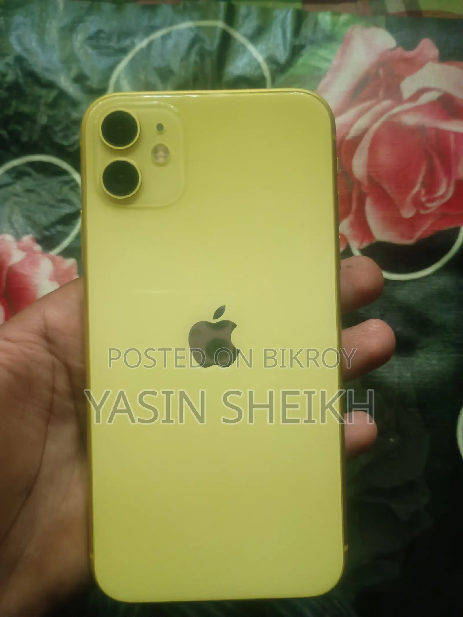 অ্যাপল আইফোন ১১ ১২৮ জিবি হলুদ
