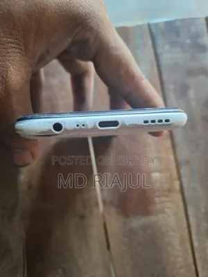 রিয়েলমি ৭আই ১২৮ জিবি সবুজ