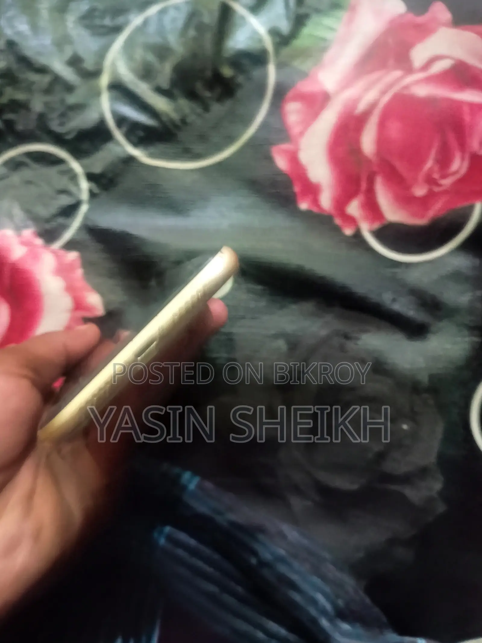 অ্যাপল আইফোন ১১ ১২৮ জিবি হলুদ