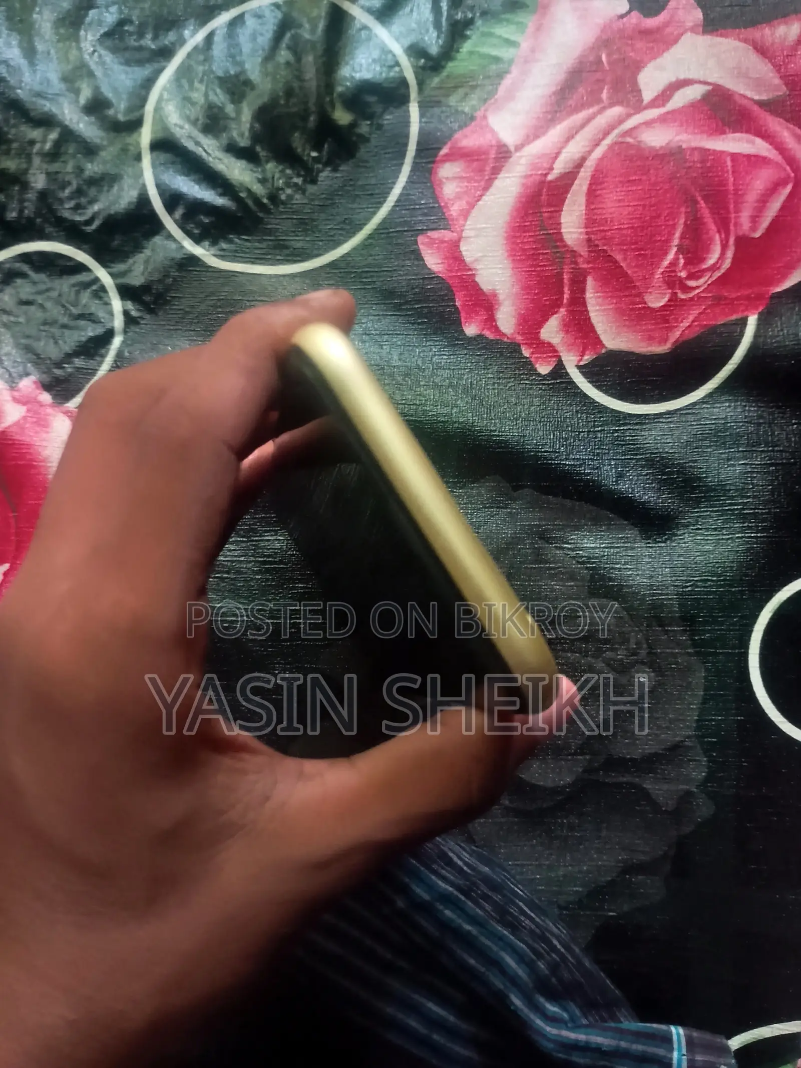 অ্যাপল আইফোন ১১ ১২৮ জিবি হলুদ