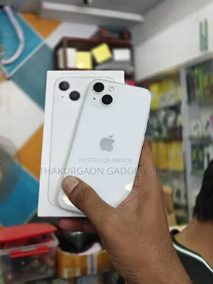 Apple iPhone 13 128 GB White