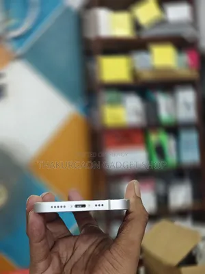 Apple iPhone 13 128 GB White