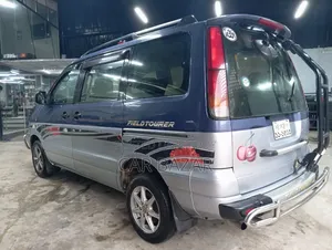 Toyota Noah 2.0 AWD (8 Seater) 2001 Green