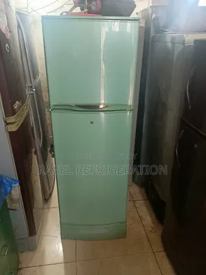 ২৮০ লিটার রানিং শার্প ফ্রিজ বিক্রি করা হবে।