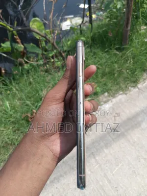 Apple iPhone XS Max ৬৪ জিবি গোল্ড
