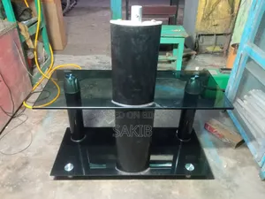 This Tea Table / TV Trolley