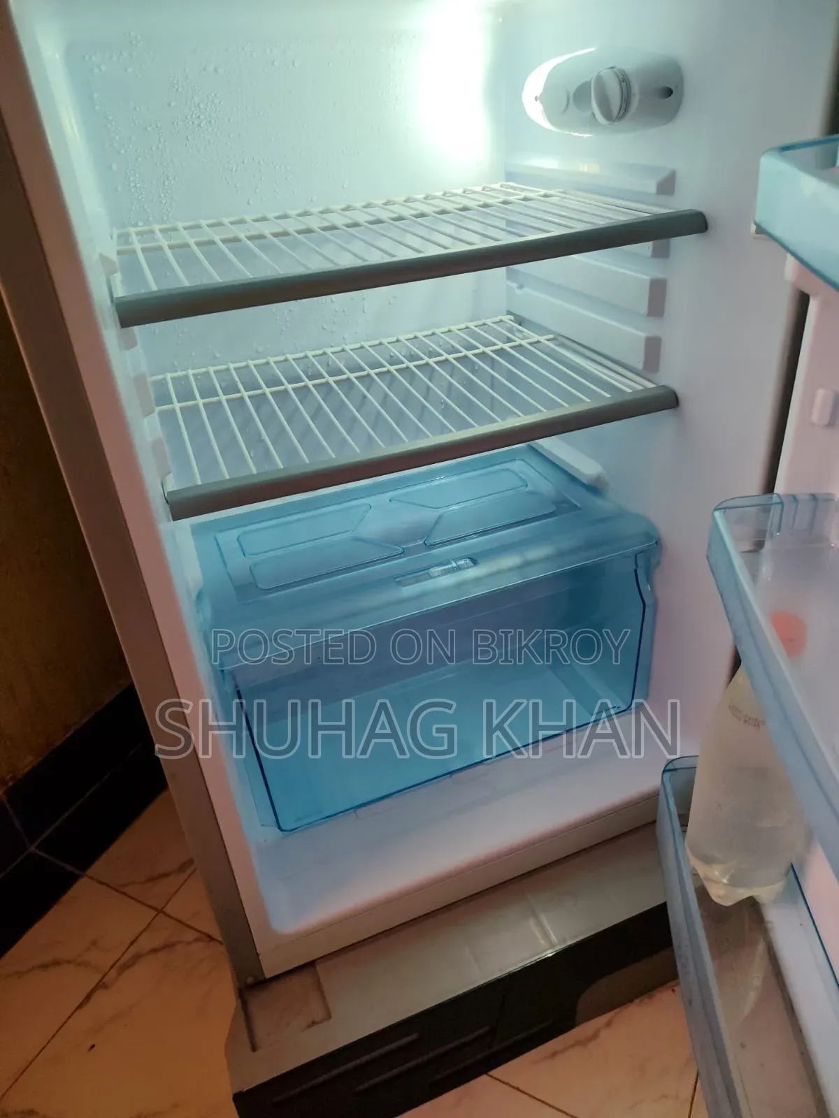রেফ্রিজারেটর ২০০এল