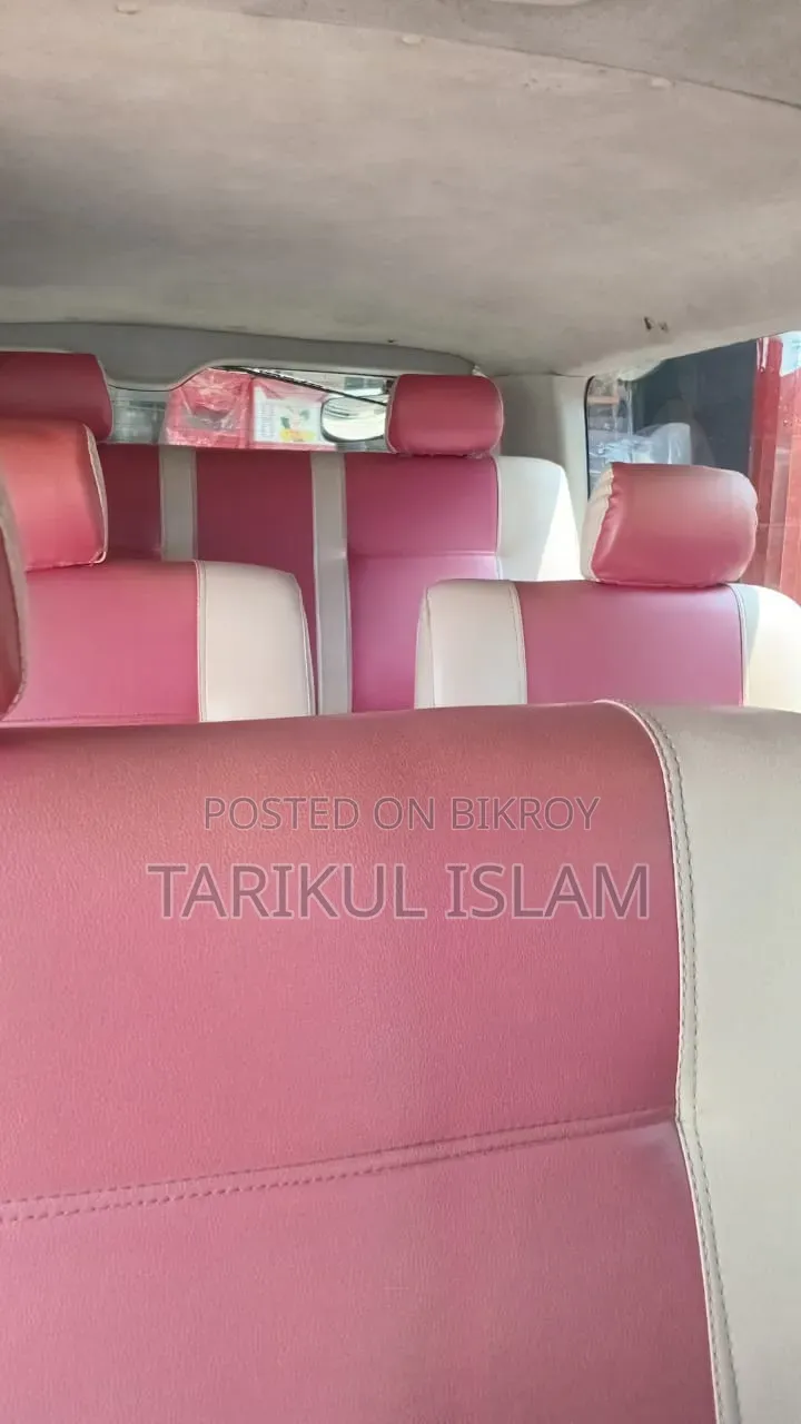 Toyota Grand HiAce 2002 Pearl