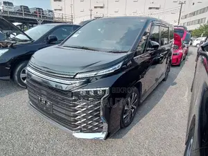 Toyota Voxy 2022 Black
