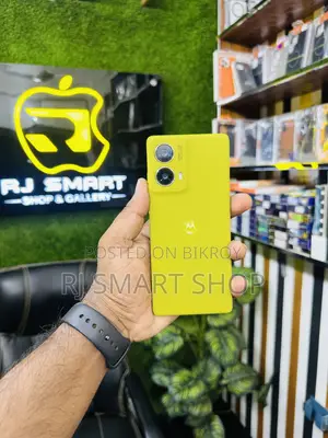 Motorola Moto G85 128 GB Yellow