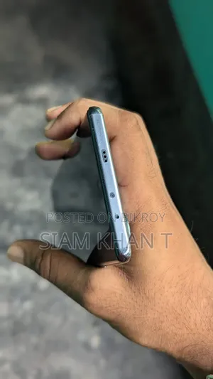 Tecno Pova Curve 256 GB Gray